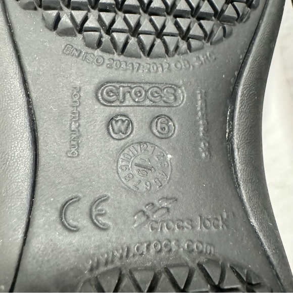 Crocs Kadee Black Slip-On Ballet Flats Women's Size 6 - Picture 9 of 10